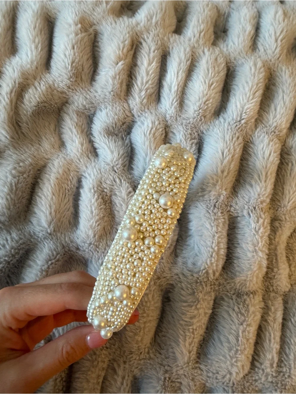 Flora Headband in Ivory EUGENIA KIM